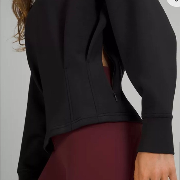 Lululemon Gathered Waist Crew Pullover - Picture 5 of 8